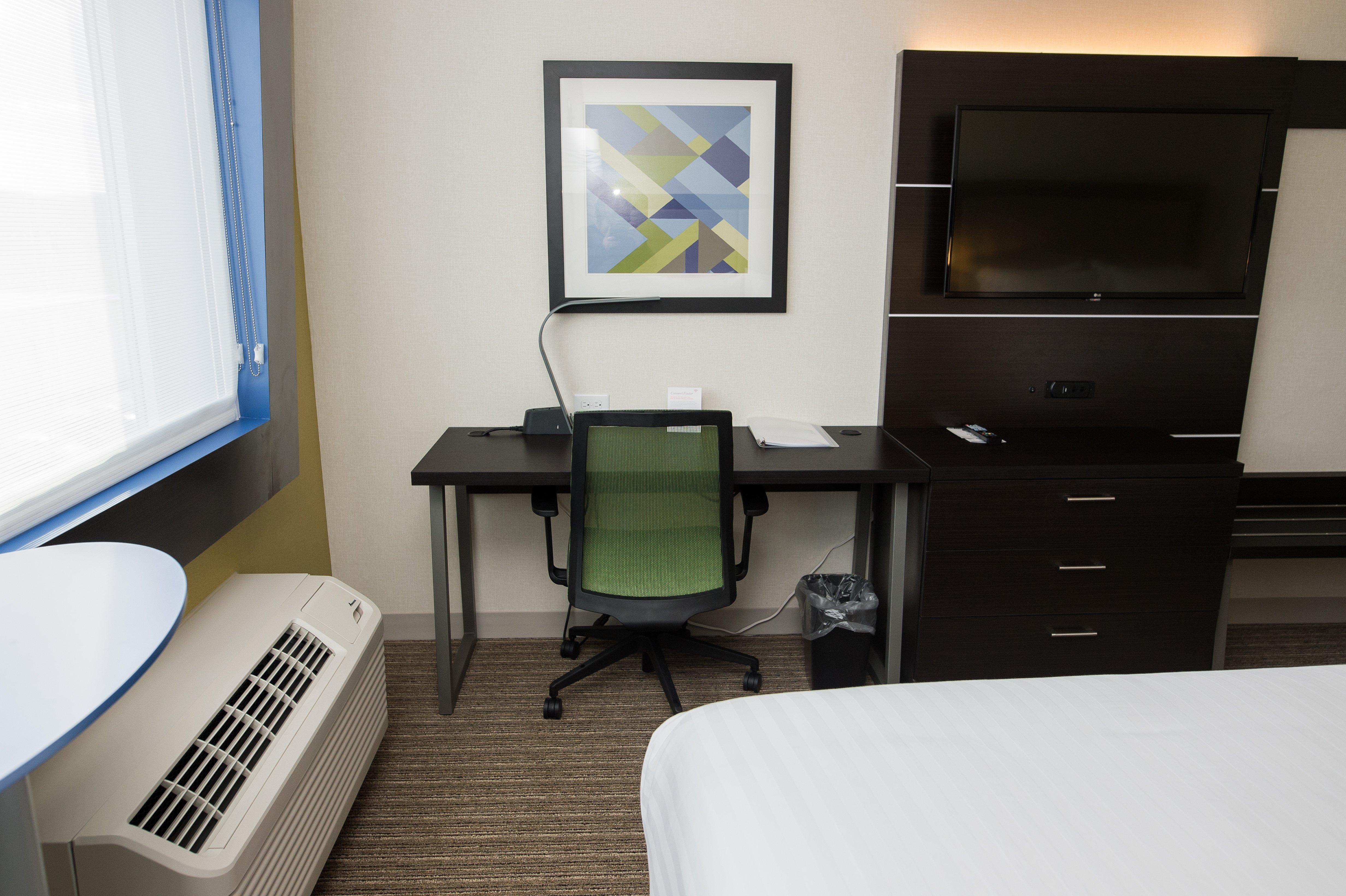 Holiday Inn Express & Suites - Marietta By Ihg Bagian luar foto