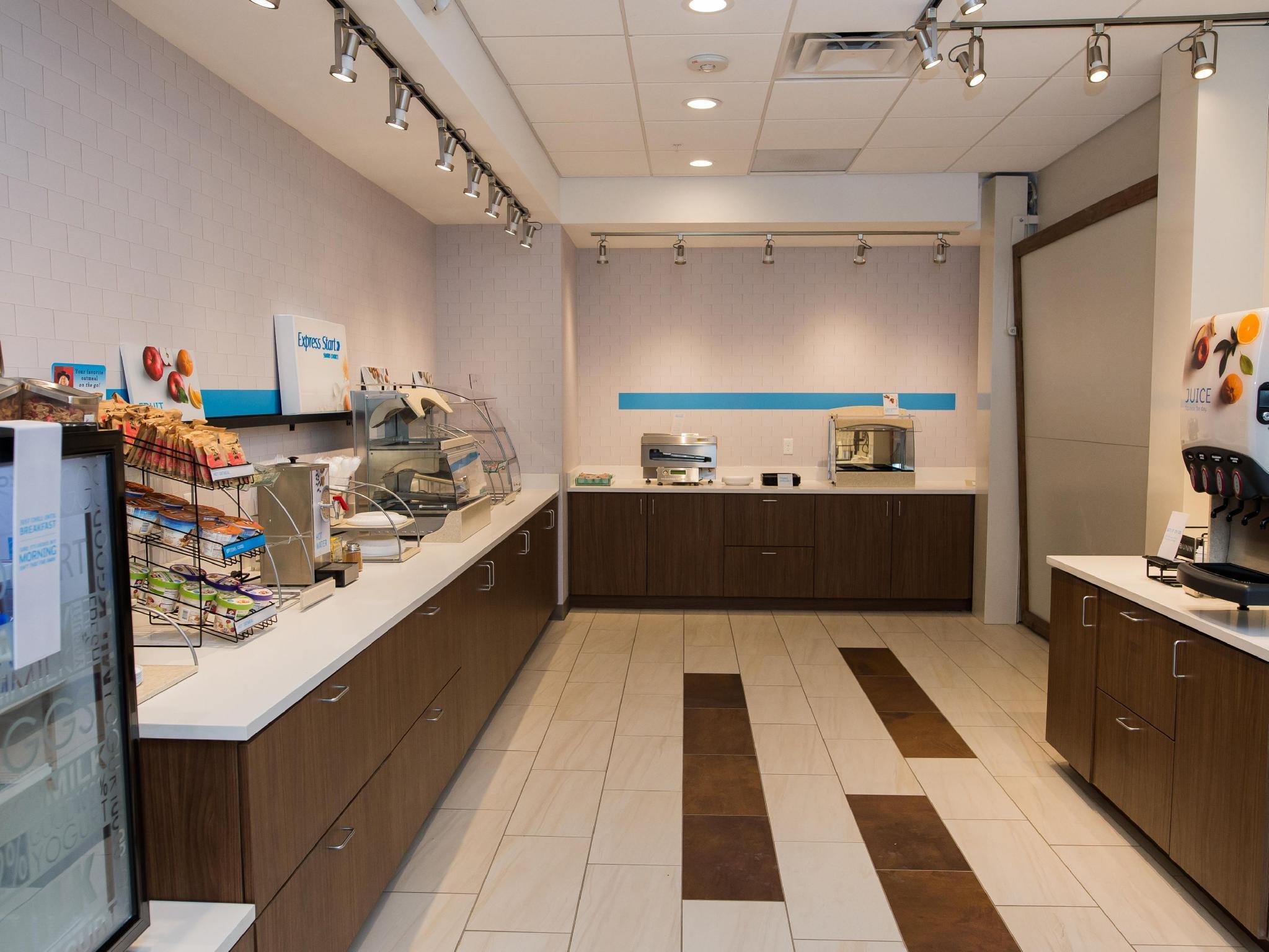 Holiday Inn Express & Suites - Marietta By Ihg Bagian luar foto